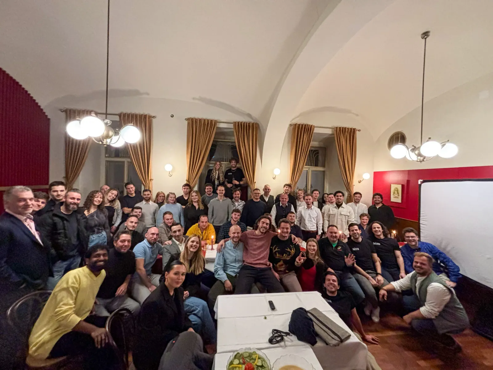 Das gesamte Heizma-Team beim gemeinsamen Team-Abend